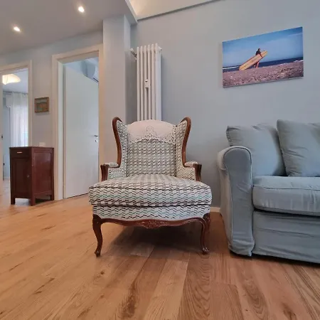 U Mae Ma, Un Passo Dal Mare 博格利斯科